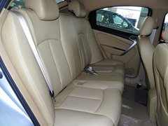 2010款 两厢 1.6L 手动 尊贵型