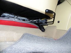 2010款 两厢 1.6L 手动 尊贵型