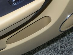 2010款 两厢 1.6L 手动 尊贵型