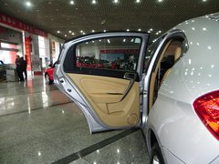 2010款 两厢 1.6L 手动 尊贵型