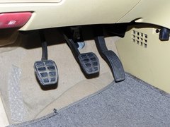 2010款 两厢 1.6L 手动 尊贵型