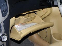 2010款 两厢 1.6L 手动 尊贵型