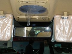 2010款 两厢 1.6L 手动 尊贵型