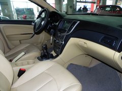 2010款 两厢 1.6L 手动 尊贵型