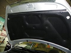 2010款 两厢 1.6L 手动 尊贵型