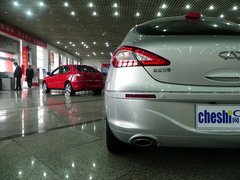 2010款 两厢 1.6L 手动 尊贵型