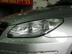 2010款 两厢 1.6L 手动 尊贵型