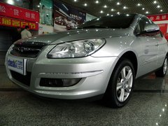 2010款 两厢 1.6L 手动 尊贵型