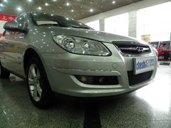 2010款 两厢 1.6L 手动 尊贵型