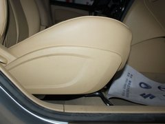 2010款 两厢 1.6L 手动 尊贵型