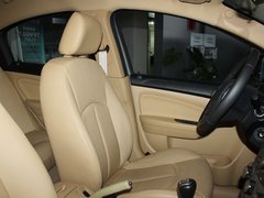 2010款 两厢 1.6L 手动 尊贵型