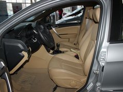 2010款 两厢 1.6L 手动 尊贵型