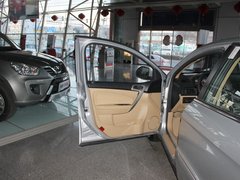 2010款 兩廂 1.6L 手動 尊貴型