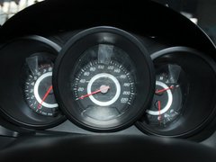 2010款 两厢 1.6L 手动 尊贵型