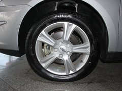 2010款 两厢 1.6L 手动 尊贵型