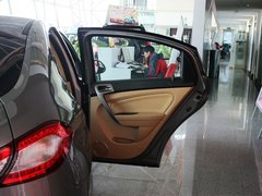 2010款 1.6L 手动 进取型