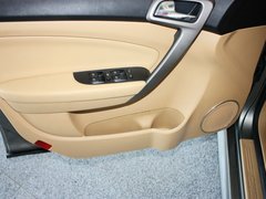 2010款 1.6L 手动 进取型