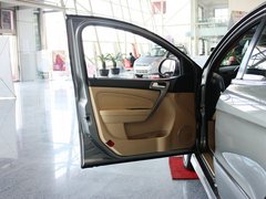 2010款 1.6L 手动 进取型