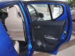 2010款 1.0L 手动 炫酷版