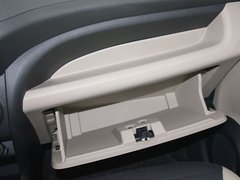 2010款 1.0L 手動 炫酷版