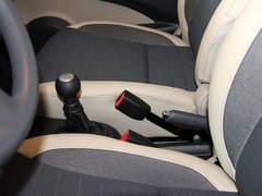 2010款 1.0L 手动 炫酷版