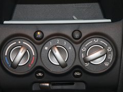 2010款 1.0L 手动 炫酷版