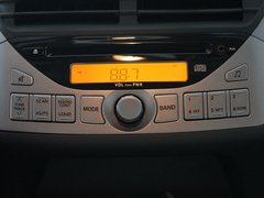 2010款 1.0L 手动 炫酷版