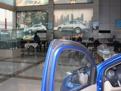2010款 1.0L 手动 炫酷版