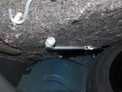 2010款 1.0L 手动 炫酷版