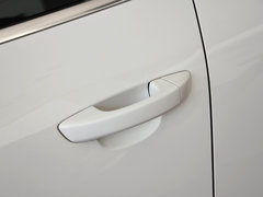 2011款 V6 TSI 标配型 5座
