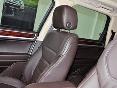 2011款 V6 TSI 标配型 5座