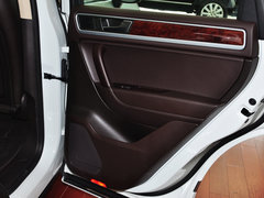 2011款 V6 TSI 标配型 5座