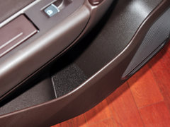 2011款 V6 TSI 标配型 5座