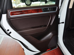 2011款 V6 TSI 标配型 5座