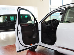 2011款 V6 TSI 标配型 5座