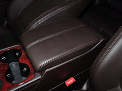 2011款 V6 TSI 标配型 5座