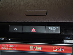 2011款 V6 TSI 标配型 5座