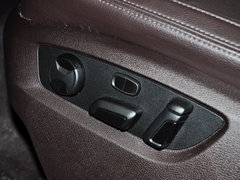 2011款 V6 TSI 标配型 5座