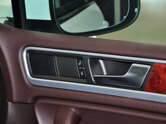 2011款 V6 TSI 标配型 5座