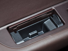 2011款 V6 TSI 标配型 5座