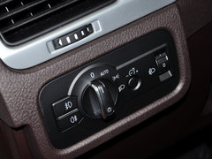 2011款 V6 TSI 标配型 5座