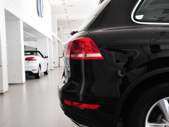 2011款 V6 TSI 舒适型 5座