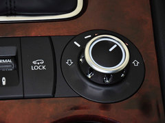 2011款 V6 TSI 舒适型 5座