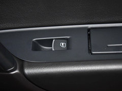 2011款 V6 TSI 舒适型 5座
