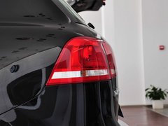 2011款 V6 TSI 舒适型 5座