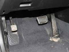 2011款 2.4L 自动 旗舰版