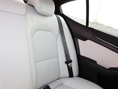2011款 2.4L 自动 旗舰版