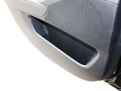 2011款 2.4L 自动 旗舰版