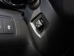 2011款 2.4L 自动 旗舰版