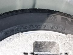 2011款 2.4L 自动 旗舰版